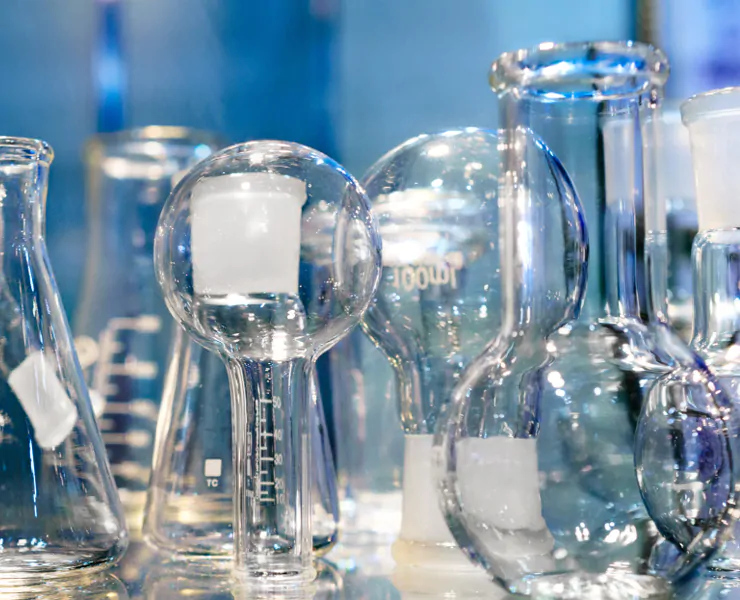 laboratory glassware suppliers in uae